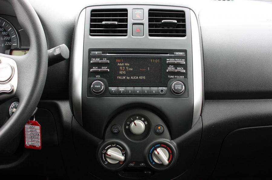  Nissan Micra 2015 года  (фото 29 из 37)